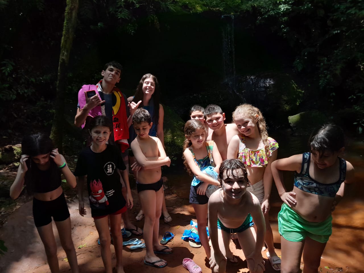 8474fba8-6ae1-4ea1-bff7-b7cf97a7a4ec.jpg